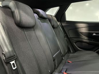 PEUGEOT 3008 1.5 BlueHDi GT Line Premium SUV 5dr Diesel EAT Euro 6 (s/s) (130