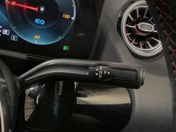 MERCEDES-BENZ EQA EQA 250 66.5kWh AMG Line SUV 5dr Electric Auto (190 ps)