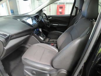 FORD KUGA 1.5T EcoBoost Titanium SUV 5dr Petrol Auto AWD Euro 6 (s/s) (182