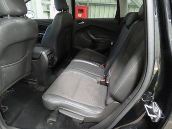 FORD KUGA 1.5T EcoBoost Titanium SUV 5dr Petrol Auto AWD Euro 6 (s/s) (182