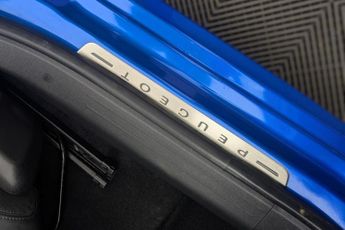 PEUGEOT E-208 50kWh GT Hatchback 5dr Electric Auto (136 ps)