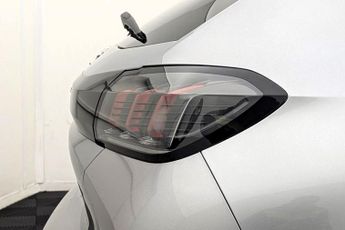 PEUGEOT E-208 50kWh Allure Premium Hatchback 5dr Electric Auto (136 ps)
