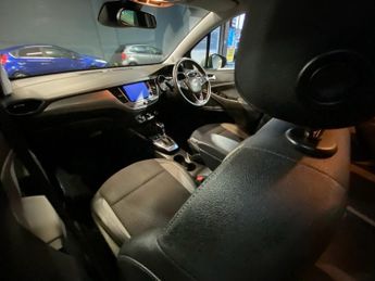 VAUXHALL CROSSLAND X 1.2 Turbo GPF Tech Line Nav SUV 5dr Petrol Auto Euro 6 (s/s) (11