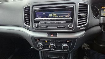 VOLKSWAGEN SHARAN 2.0 TDI BlueMotion Tech S MPV 5dr Diesel DSG Euro 5 (s/s) (140 p