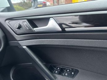 VOLKSWAGEN GOLF 2.0 TSI BlueMotion Tech GTI Hatchback 5dr Petrol DSG Euro 6 (s/s