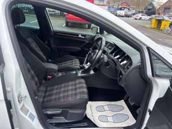 VOLKSWAGEN GOLF 2.0 TSI BlueMotion Tech GTI Hatchback 5dr Petrol DSG Euro 6 (s/s