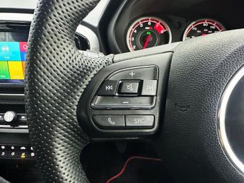 MG MG3 1.5 VTi-TECH Exclusive Nav Hatchback 5dr Petrol Manual Euro 6 (s