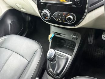 RENAULT CAPTUR 0.9 TCe ENERGY GT Line SUV 5dr Petrol Manual Euro 6 (s/s) (90 ps