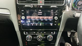 VOLKSWAGEN GOLF 1.4 TSI 8.7kWh GTE Hatchback 5dr Petrol Plug-in Hybrid DSG Euro 