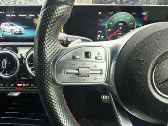 MERCEDES-BENZ A-CLASS 1.3 A200 AMG Line (Executive) Hatchback 5dr Petrol 7G-DCT Euro 6