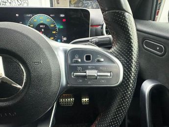 MERCEDES-BENZ A-CLASS 1.3 A200 AMG Line (Executive) Hatchback 5dr Petrol 7G-DCT Euro 6