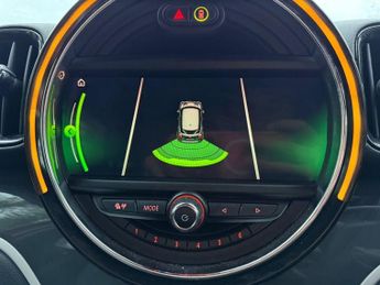 MINI COUNTRYMAN 1.5 7.6kWh GPF Cooper SE SUV 5dr Petrol Plug-in Hybrid Auto ALL4