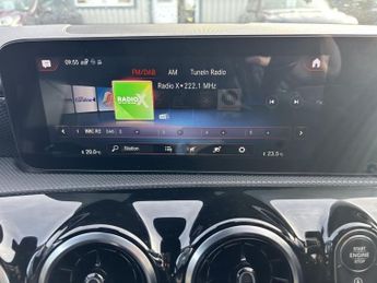 MERCEDES-BENZ A-CLASS 1.3 A180 Sport Edition (Executive) Saloon 4dr Petrol 7G-DCT Euro