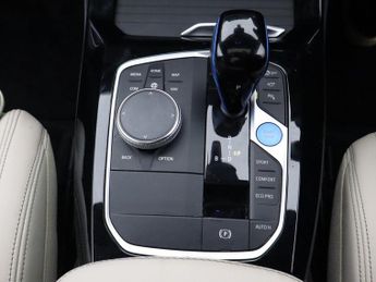 BMW IX3 80kWh M Sport Pro SUV 5dr Electric Auto (286 ps)