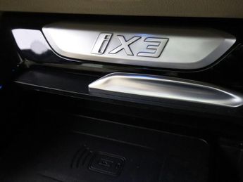 BMW IX3 80kWh Premier Edition Pro SUV 5dr Electric Auto (286 ps)