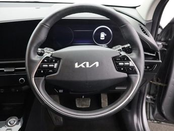 KIA NIRO 64.8kWh 3 SUV 5dr Electric Auto (201 bhp)