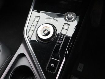 KIA NIRO 64.8kWh 3 SUV 5dr Electric Auto (201 bhp)