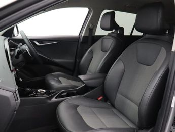 KIA NIRO 64.8kWh 3 SUV 5dr Electric Auto (201 bhp)