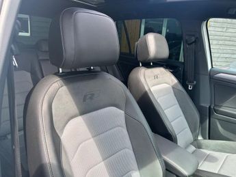 VOLKSWAGEN TIGUAN 2.0 TDI BlueMotion Tech R-Line SUV 5dr Diesel DSG 4Motion Euro 6