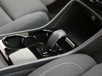 VOLVO XC40 Recharge 69kWh Plus SUV 5dr Electric Auto (231 ps)