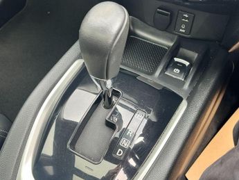 NISSAN X-TRAIL 1.6 dCi Tekna SUV 5dr Diesel XTRON Euro 6 (s/s) (130 ps)