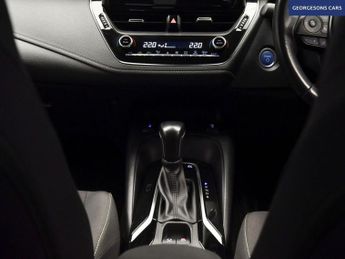 TOYOTA COROLLA 1.8 VVT-h Icon Hatchback 5dr Petrol Hybrid CVT Euro 6 (s/s) (140