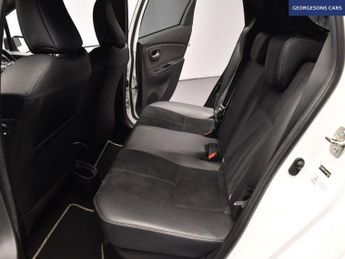 TOYOTA YARIS 1.5 VVT-h GR SPORT Hatchback 5dr Petrol Hybrid E-CVT Euro 6 (s/s