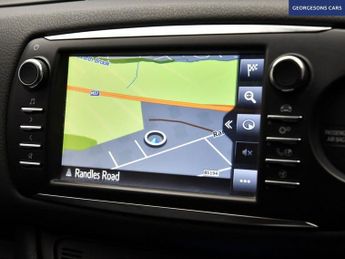 TOYOTA YARIS 1.5 VVT-h GR SPORT Hatchback 5dr Petrol Hybrid E-CVT Euro 6 (s/s