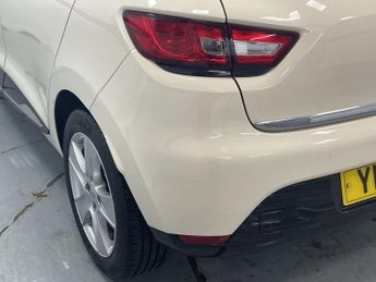 RENAULT CLIO 1.2 16V Dynamique Nav Hatchback 5dr Petrol Manual Euro 6 (75 ps)