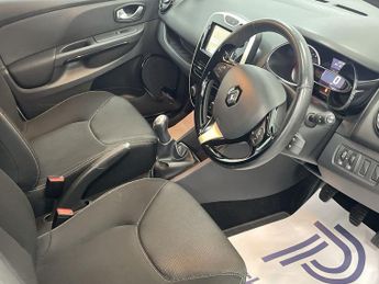 RENAULT CLIO 1.2 16V Dynamique Nav Hatchback 5dr Petrol Manual Euro 6 (75 ps)