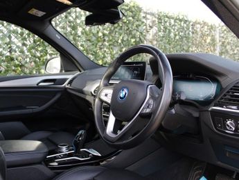 BMW IX3 80kWh Premier Edition SUV 5dr Electric Auto (286 ps)