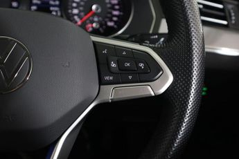 VOLKSWAGEN PASSAT 1.4 TSI 13kWh GTE Saloon 4dr Petrol Plug-in Hybrid DSG Euro 6 (s