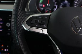 VOLKSWAGEN PASSAT 1.4 TSI 13kWh GTE Saloon 4dr Petrol Plug-in Hybrid DSG Euro 6 (s