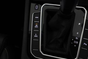 VOLKSWAGEN PASSAT 1.4 TSI 13kWh GTE Saloon 4dr Petrol Plug-in Hybrid DSG Euro 6 (s