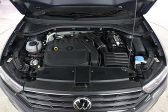 VOLKSWAGEN T-ROC 1.5 TSI EVO Black Edition SUV 5dr Petrol DSG Euro 6 (s/s) (150 p