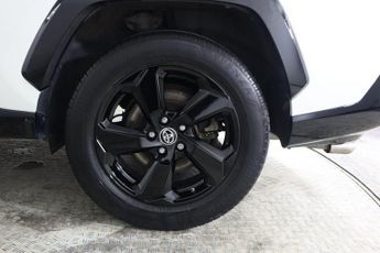 TOYOTA RAV4 2.5 VVT-h Dynamic SUV 5dr Petrol Hybrid CVT Euro 6 (s/s) (218 ps