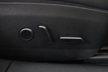 TESLA Model 3 (Dual Motor) Long Range Saloon 4dr Electric Auto 4WDE (346 ps)