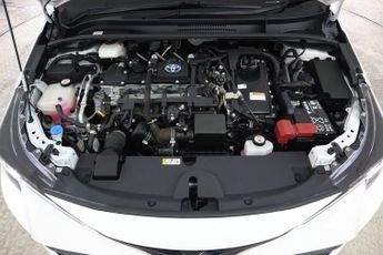 TOYOTA COROLLA 1.8 VVT-h Design Touring Sports 5dr Petrol Hybrid CVT Euro 6 (s/