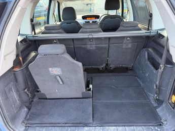 CITROEN GRAND C4 PICASSO 1.6 HDi DPF VTR+ MPV 5dr Diesel EGS6 Euro 4 (110 ps)