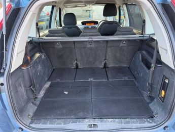 CITROEN GRAND C4 PICASSO 1.6 HDi DPF VTR+ MPV 5dr Diesel EGS6 Euro 4 (110 ps)