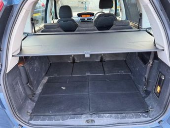CITROEN GRAND C4 PICASSO 1.6 HDi DPF VTR+ MPV 5dr Diesel EGS6 Euro 4 (110 ps)