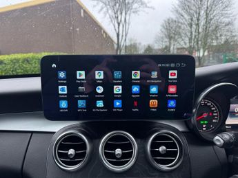 MERCEDES-BENZ C-CLASS 2.1 C300dh AMG Line (Premium) Saloon 4dr Diesel Hybrid G-Tronic+