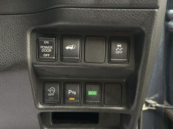 NISSAN X-TRAIL 1.6 dCi Tekna SUV 5dr Diesel XTRON Euro 5 (s/s) (130 ps)