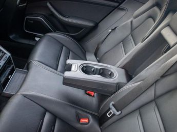 PORSCHE PANAMERA 2.9 V6 E-Hybrid 14kWh 4 10 Years Edition Saloon 5dr Petrol Plug-