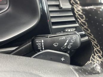 SEAT LEON 2.0 TSI Cupra 300 ST 5dr Petrol DSG 7 Spd 4Drive Euro 6 (s/s) (3