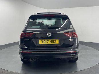 VOLKSWAGEN TIGUAN 2.0 TDI BlueMotion Tech R-Line SUV 5dr Diesel DSG 4Motion Euro 6