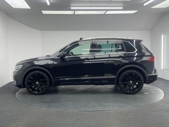 VOLKSWAGEN TIGUAN 2.0 TDI BlueMotion Tech R-Line SUV 5dr Diesel DSG 4Motion Euro 6