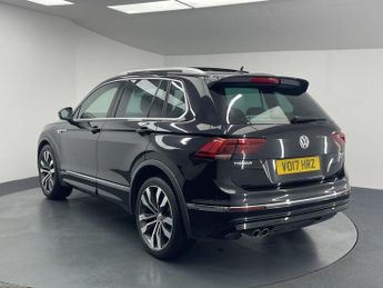 VOLKSWAGEN TIGUAN 2.0 TDI BlueMotion Tech R-Line SUV 5dr Diesel DSG 4Motion Euro 6