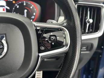 VOLVO S90 2.0 D4 R-Design Plus Saloon 4dr Diesel Auto Euro 6 (s/s) (190 ps