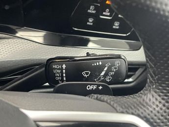 VOLKSWAGEN GOLF 2.0 TDI GTD Hatchback 5dr Diesel DSG Euro 6 (s/s) (200 ps)